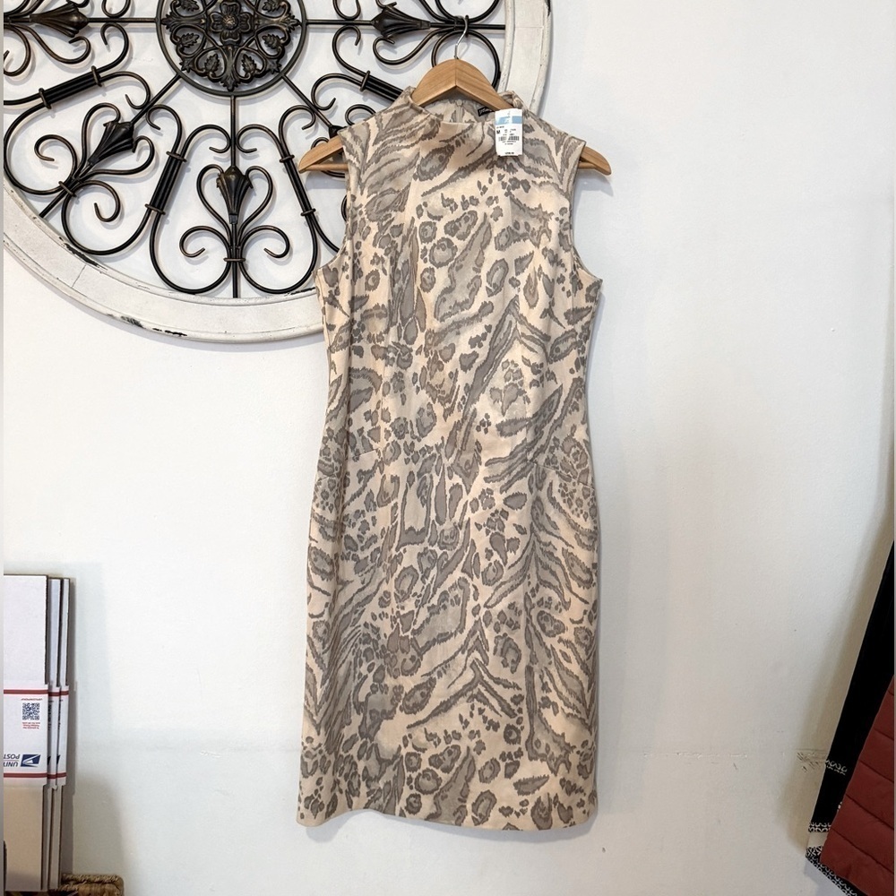 new J.McLaughlin “Liz” Cream Taupe Velvet Jaguar Sleeveless Midi Dress Small - Picture 3 of 8